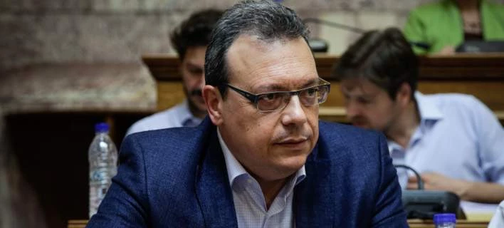 Και ο Φάμελλος υπόσχεται προσλήψεις: Προκηρύσσονται άμεσα 100 θέσεις δασολόγων-δασοπόνων